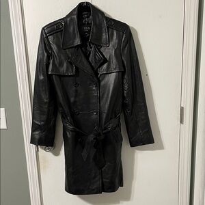 Izod Vintage Leather Women’s Black Double Breasted Trench Coat Size Large Petite